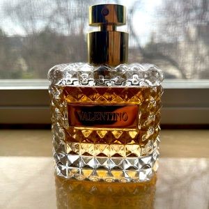 Valentino Donna Perfume